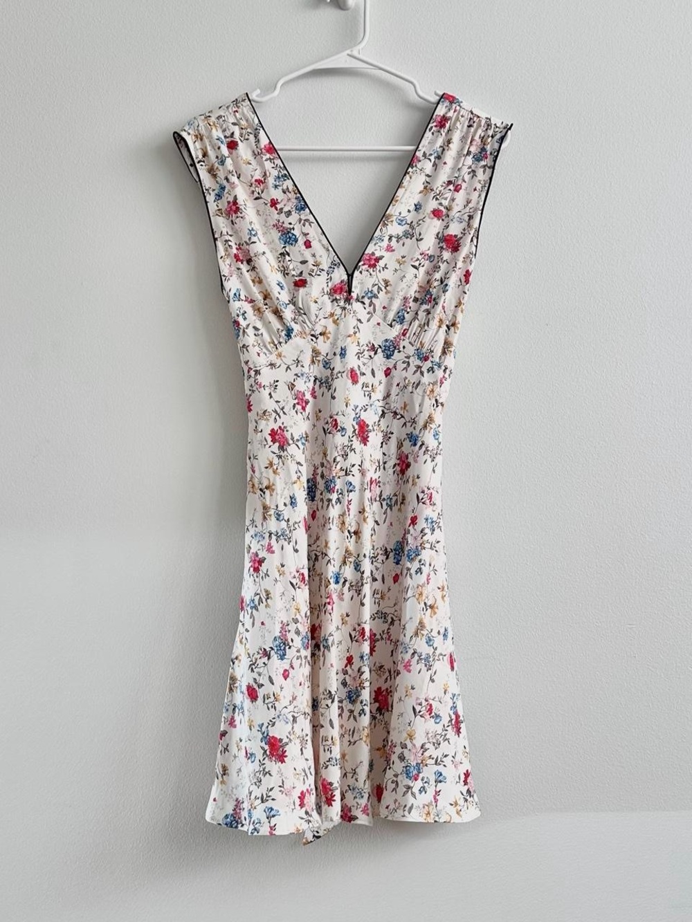 DOEN Tula Dress in Banc Flowering Meadow - Picture 7 of 8